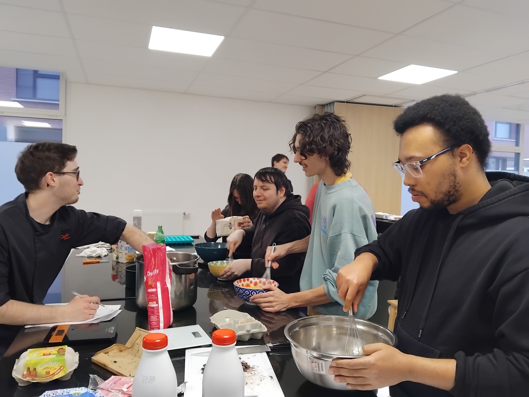 Atelier “Blabla et Petits Plats” : un moment gourmand et convivial à la Résidence Les Virtuoses